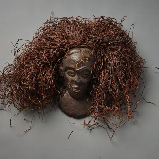 Wood/raffia/rope mask - Chokwe c.1950,